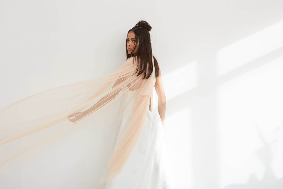 Ann Marie Faulkner modern wedding veils peaches 3