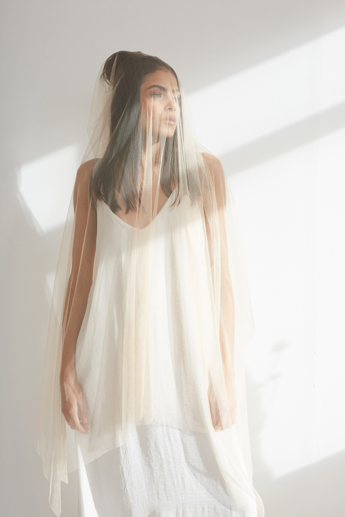 Ann Marie Faulkner modern wedding veils peaches 9