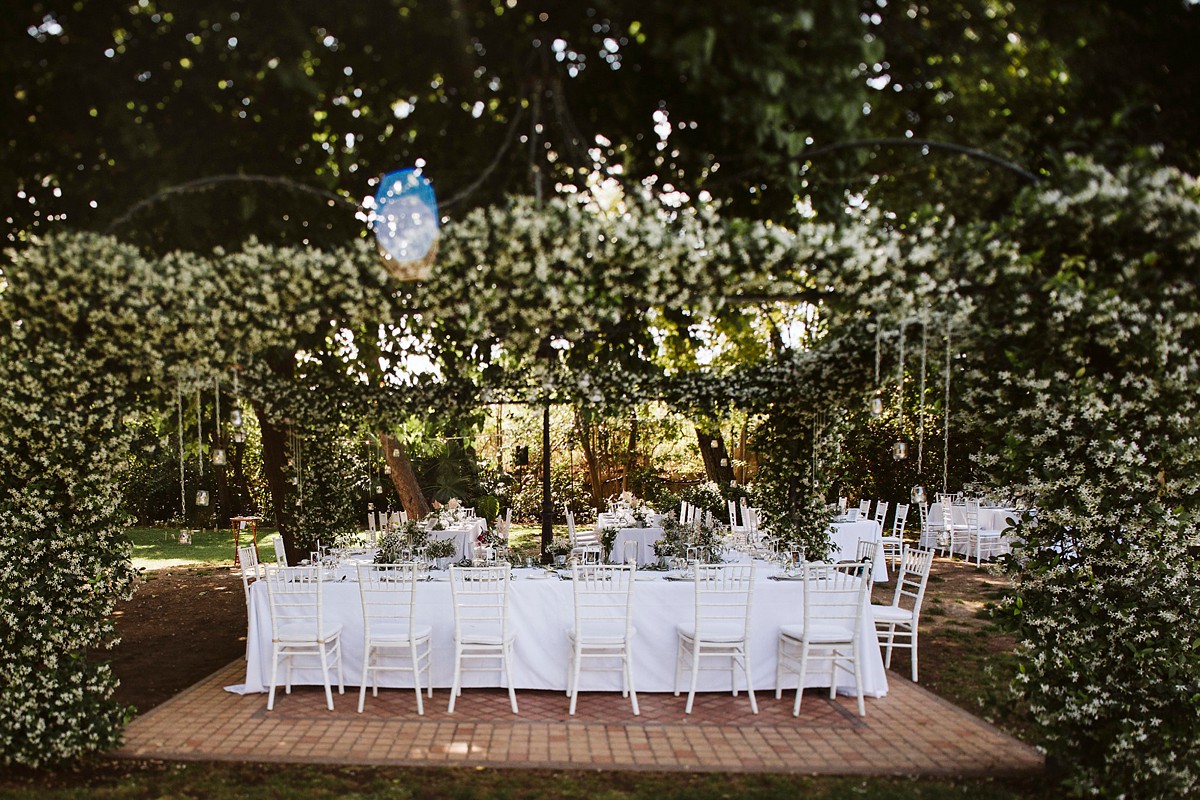 Rembo Styling bride outdoor garden wedding 37