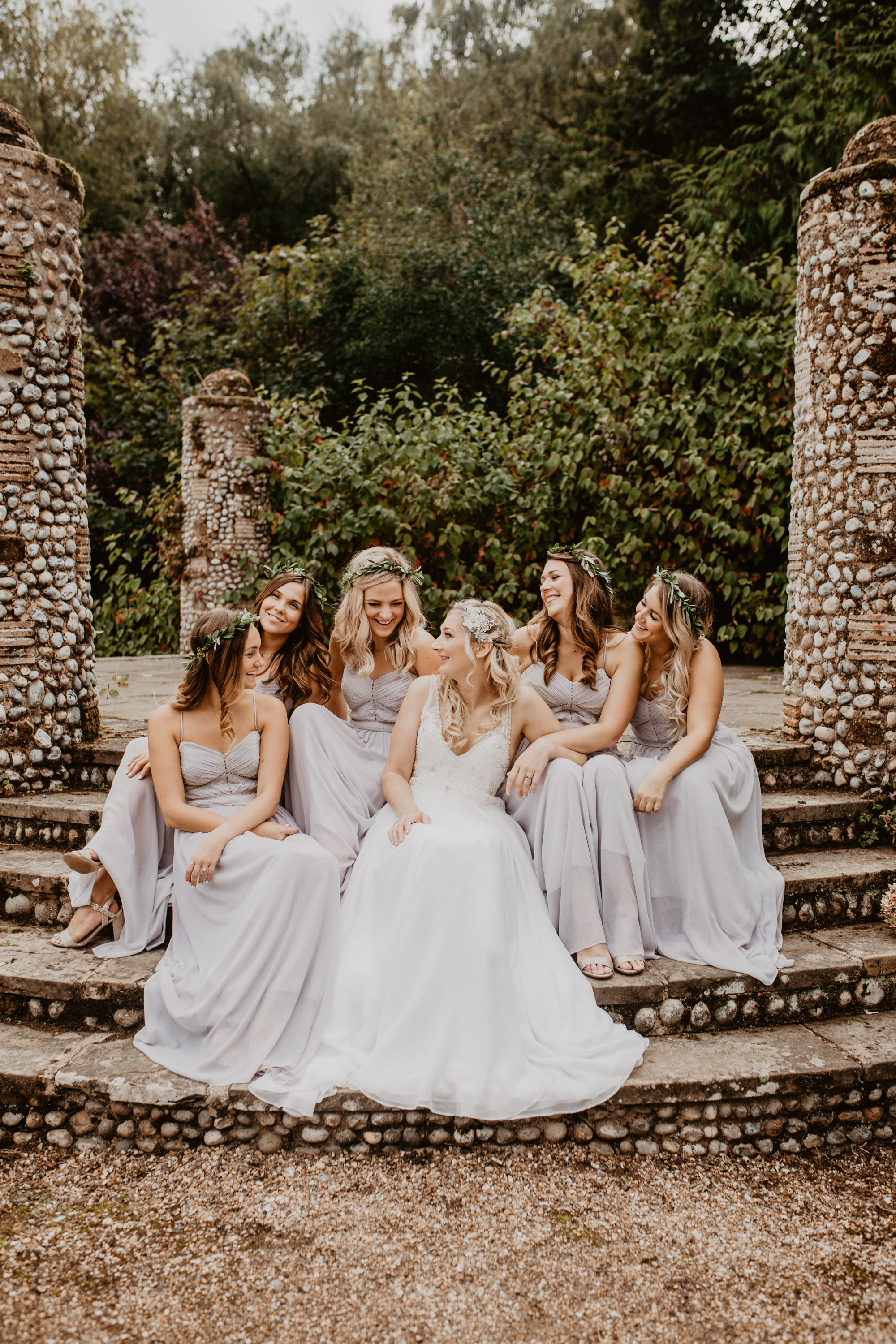 02 Bridesmaids in Dove Grey