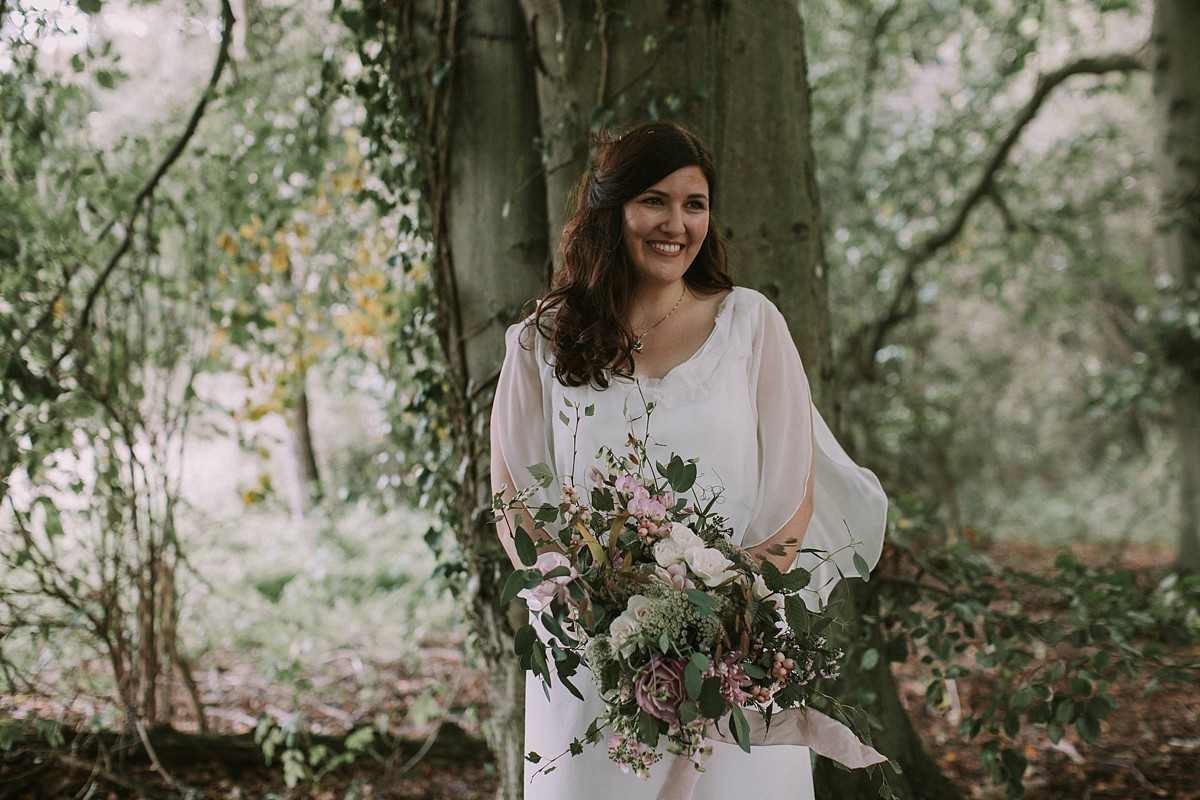 1920s Rembo Styling Rustic Barn Wedding Oxfordshire 44