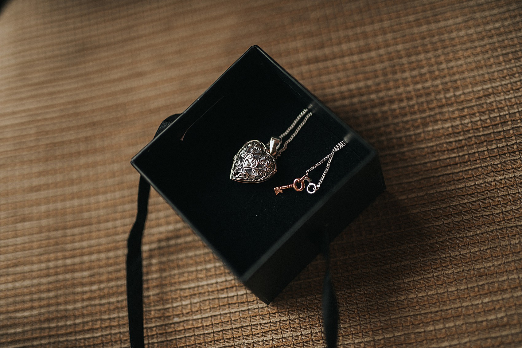 Elegant stately home September wedding 6