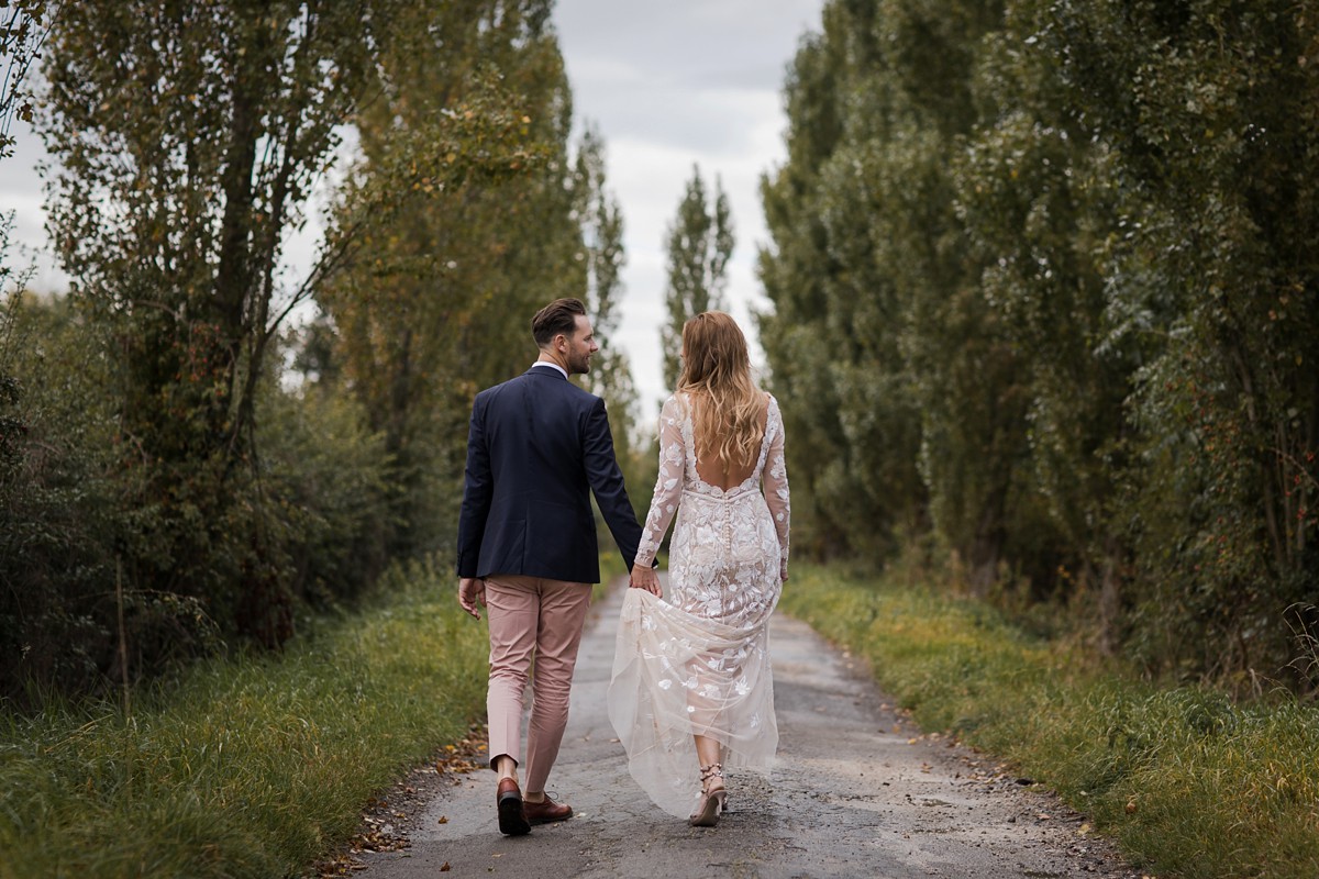 Hermione de Paula embroidered weddng dress rustic farm wedding 21