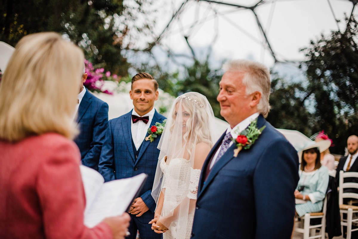 Rue de Seine bride vegan Eden Project wedding 17