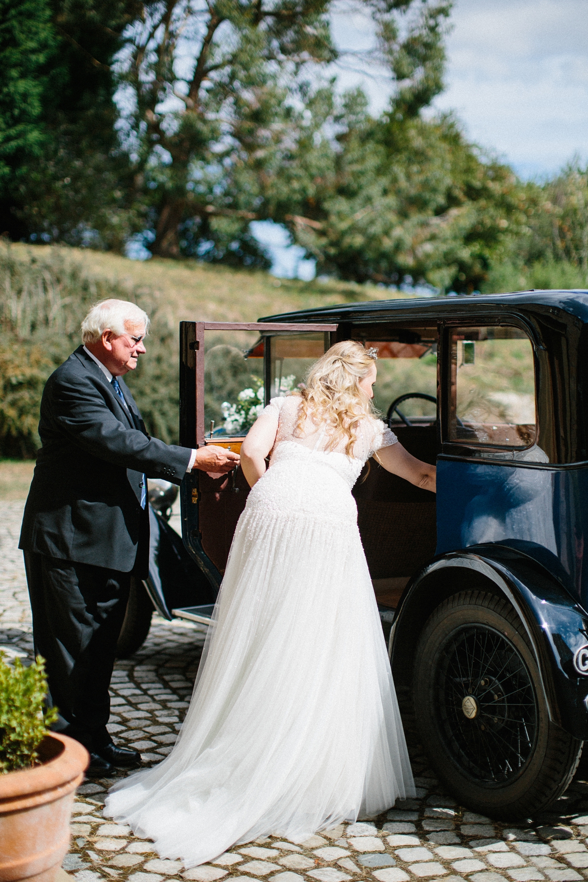 23.Jenny Packham bride Alnwick Castle wedding