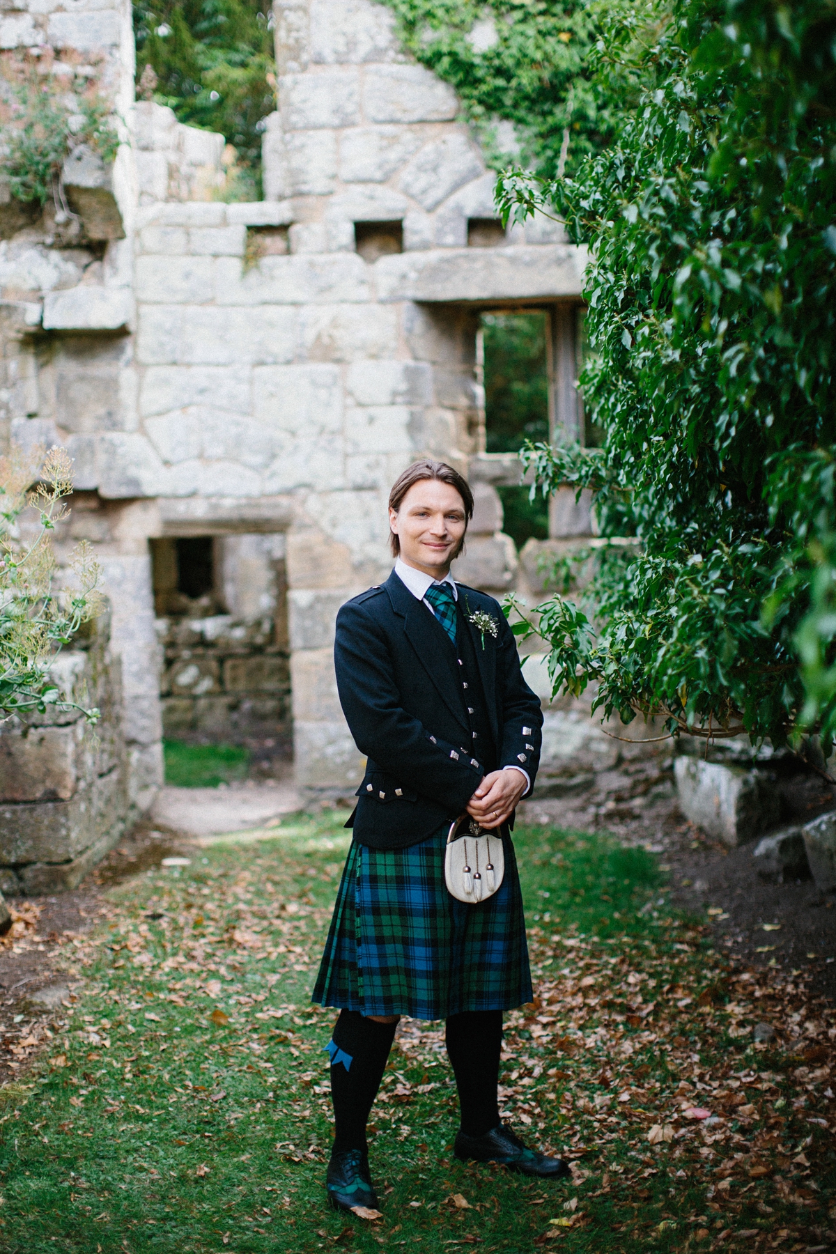 31.Jenny Packham bride Alnwick Castle wedding