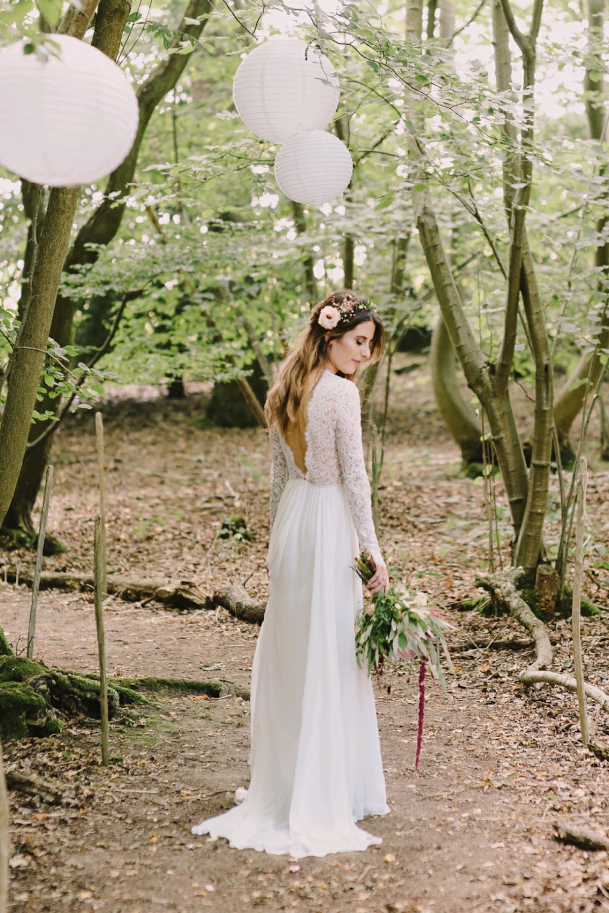 Daalarna dress farm wedding East Sussex 4