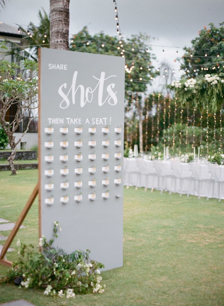 Raise A Glass 8 wedding table seating plan ideas