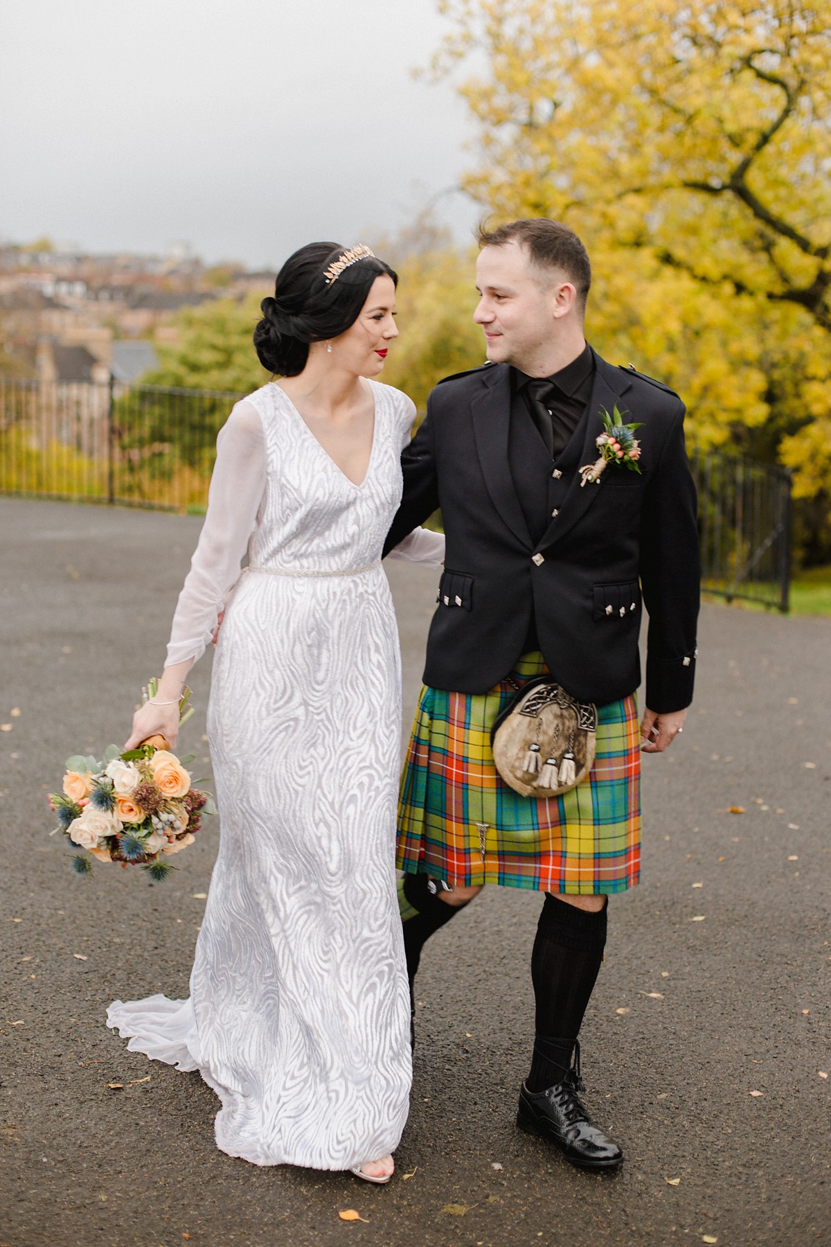 Small stylish intimate Scottish wedding 9