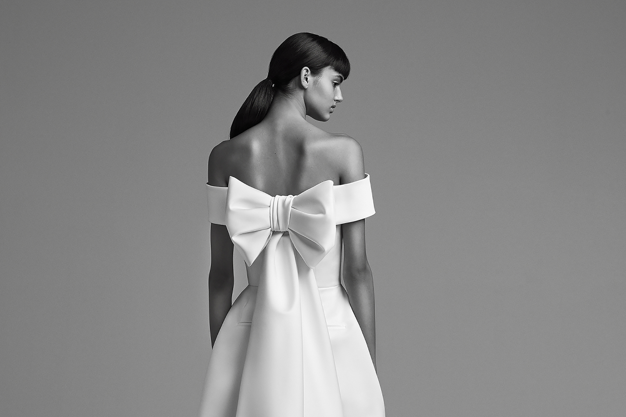 viktor rolf big bow wedding dress