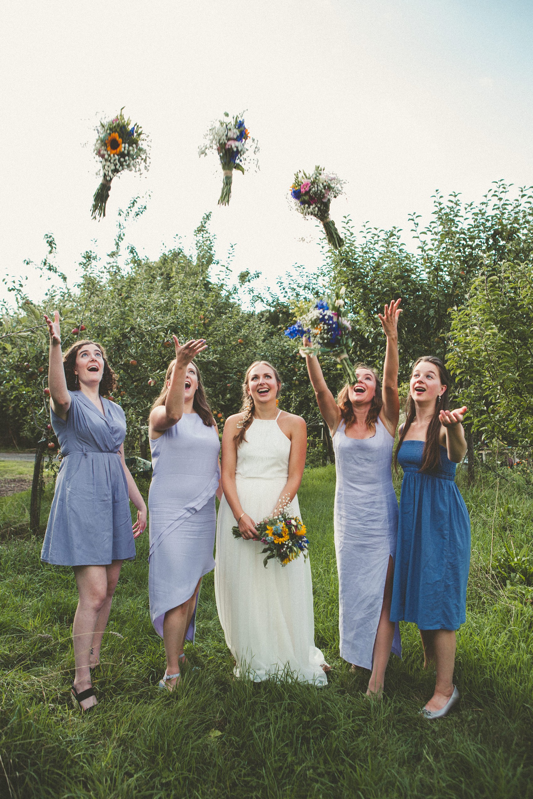 19 Silent disco sunflowers September yurt wedding