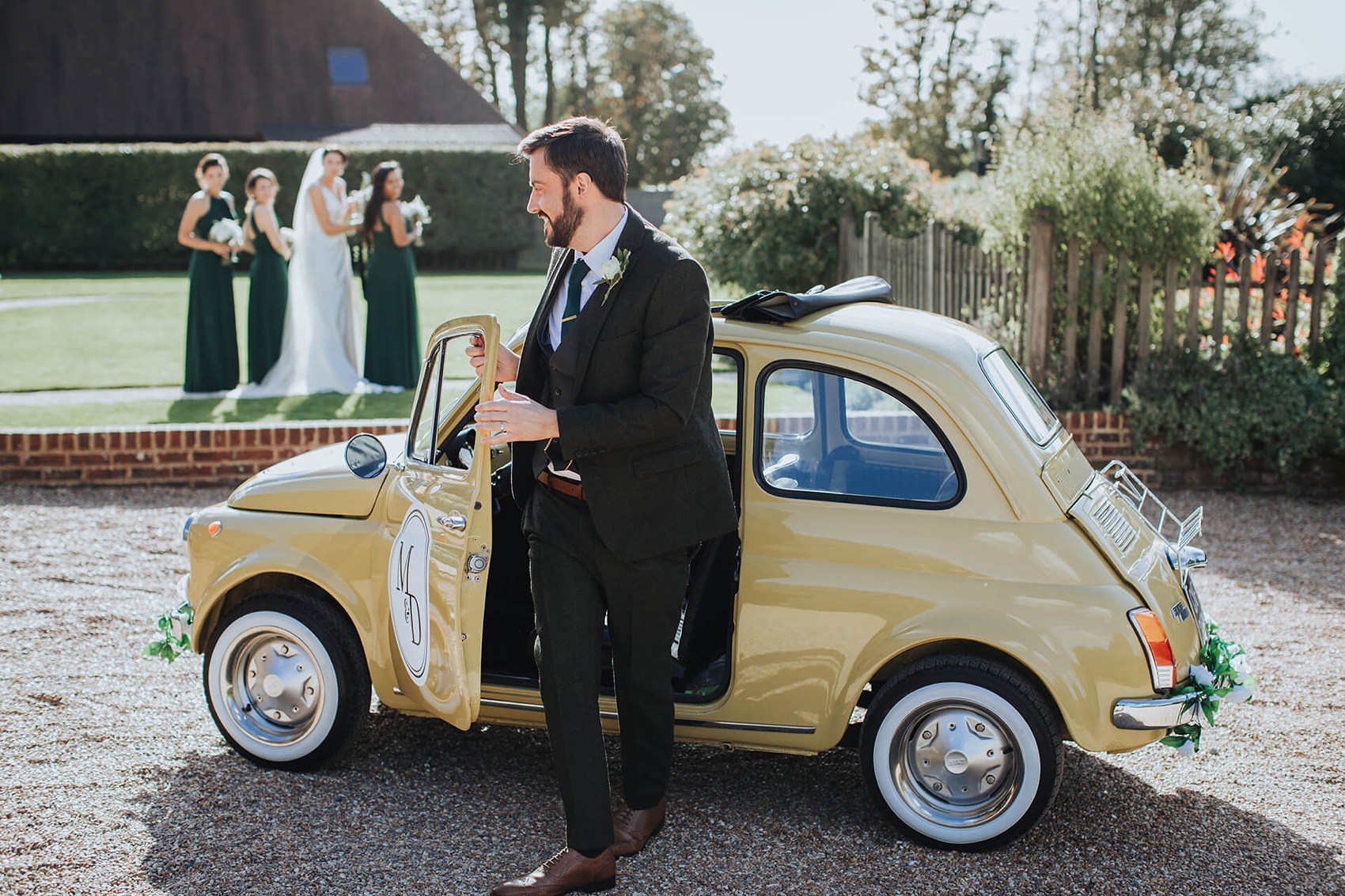 25 Enzoani dress 1920s inspired wedding