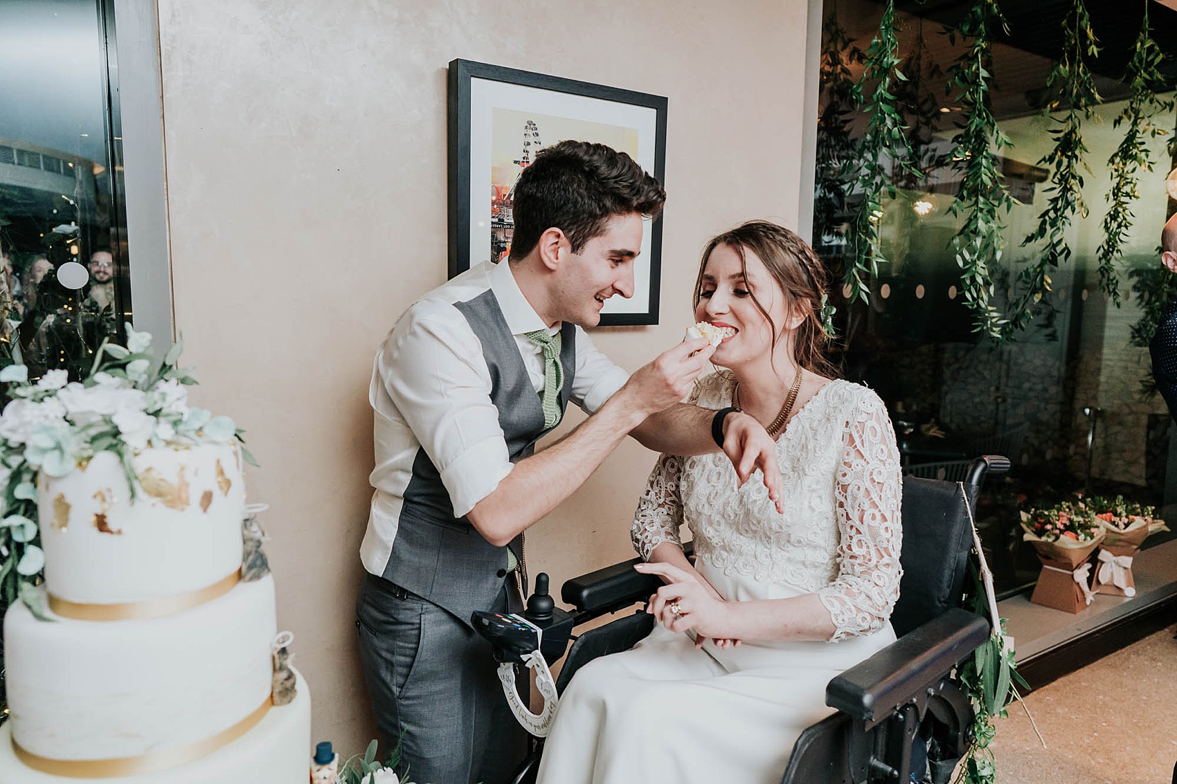 72.Disabled bride modern geometric wedding