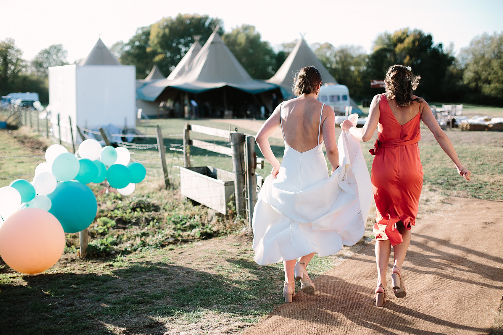 A Chosen By One Day dress tipi wedding  - A Backless Chosen By One Day Dress For A Colourful Oxford Barn Wedding full of Australian Glamour