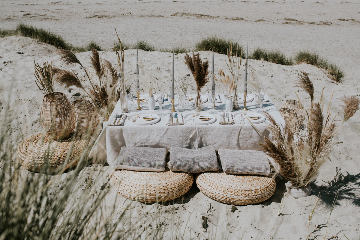 Romantic elegant beach bride 13