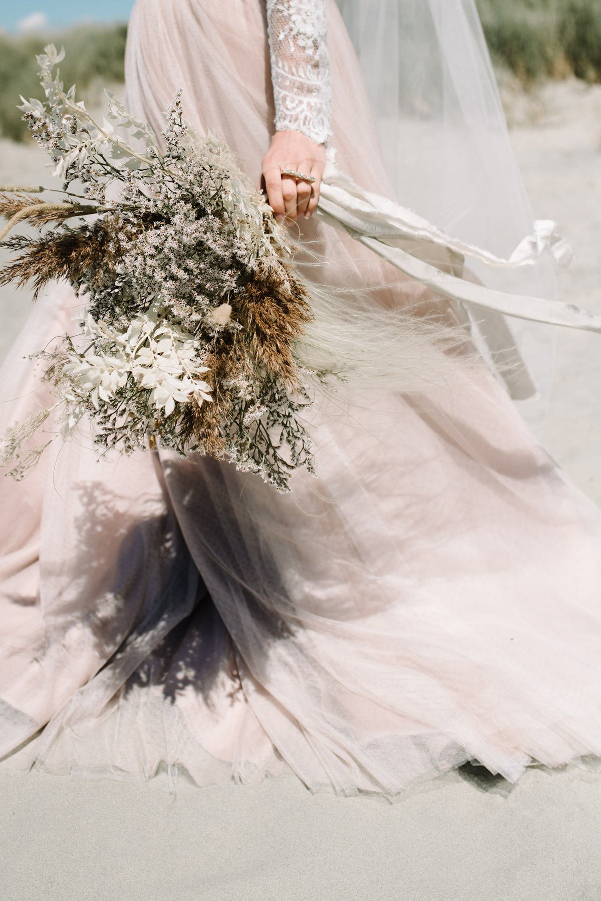 Romantic elegant beach bride 49