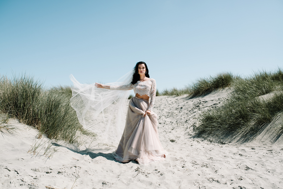 Romantic elegant beach bride 52