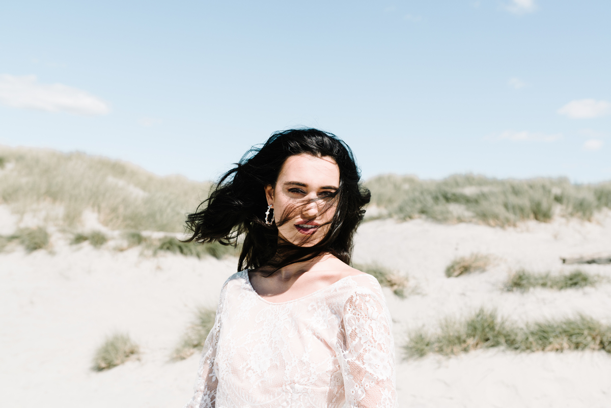 Romantic elegant beach bride 54