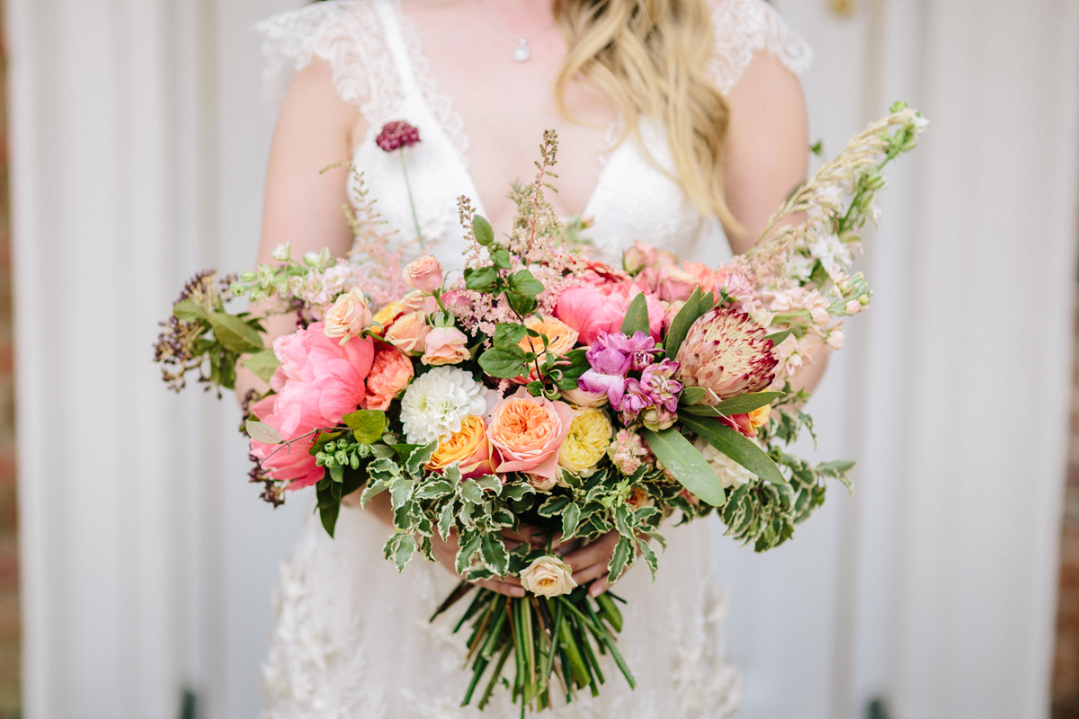Syrencot wedding venue Wiltshire wild romantic bridal style 81