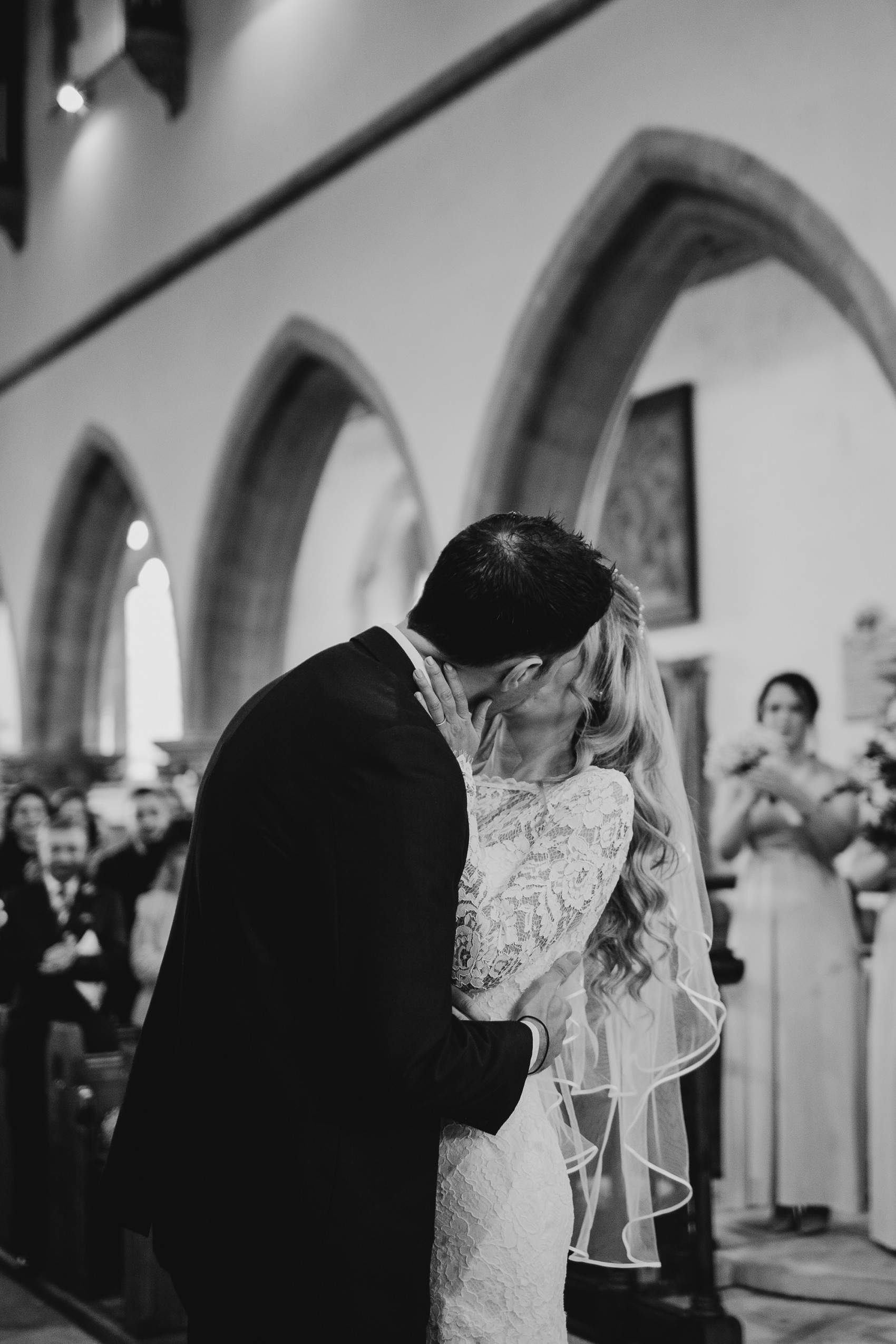 22 Romantic winter barn wedding