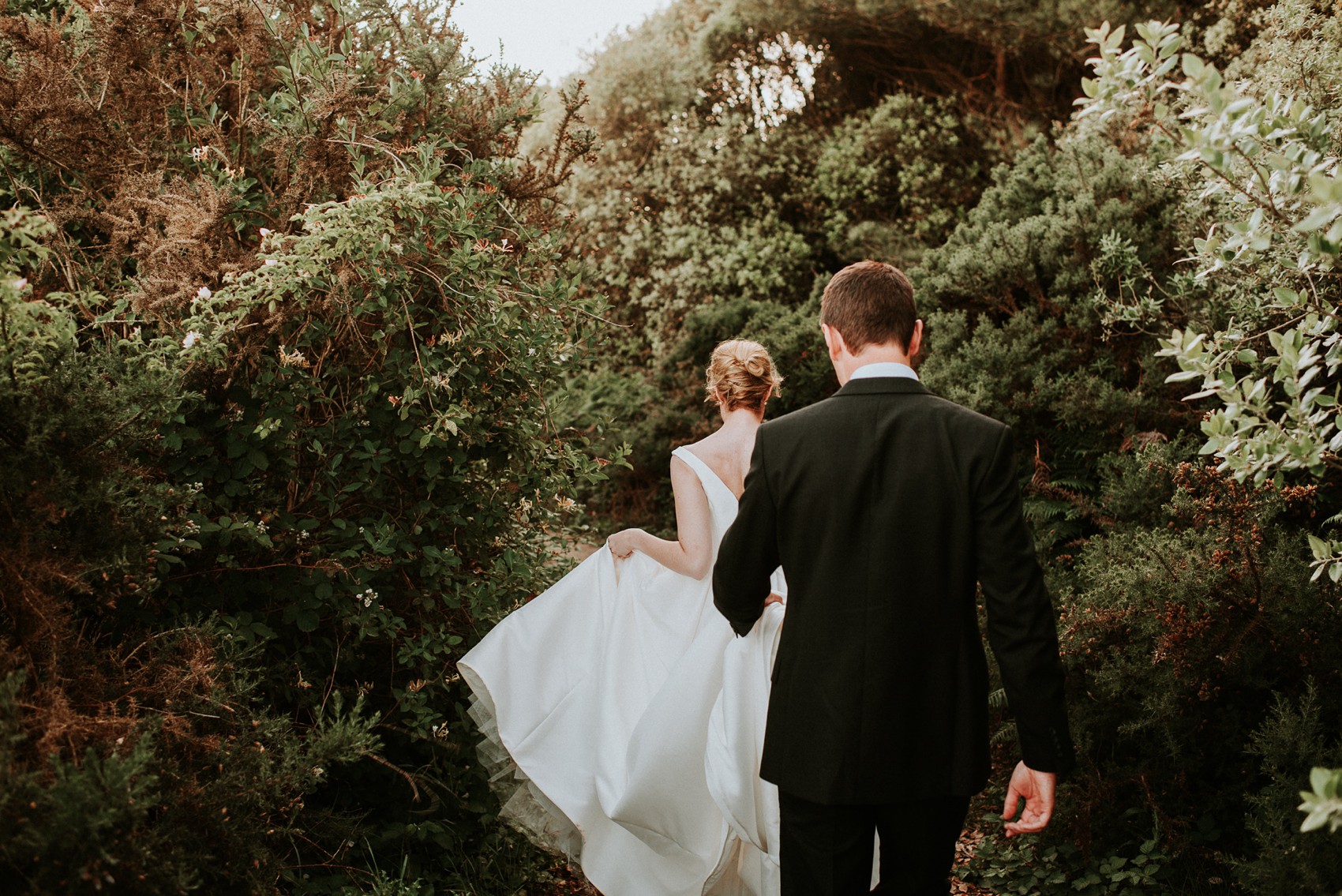 32 1950s inspired bride Essense of Australia wedding dress