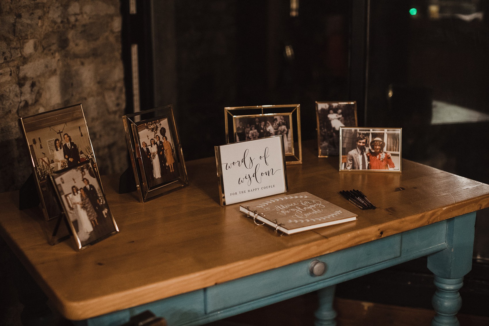 5 Romantic winter barn wedding