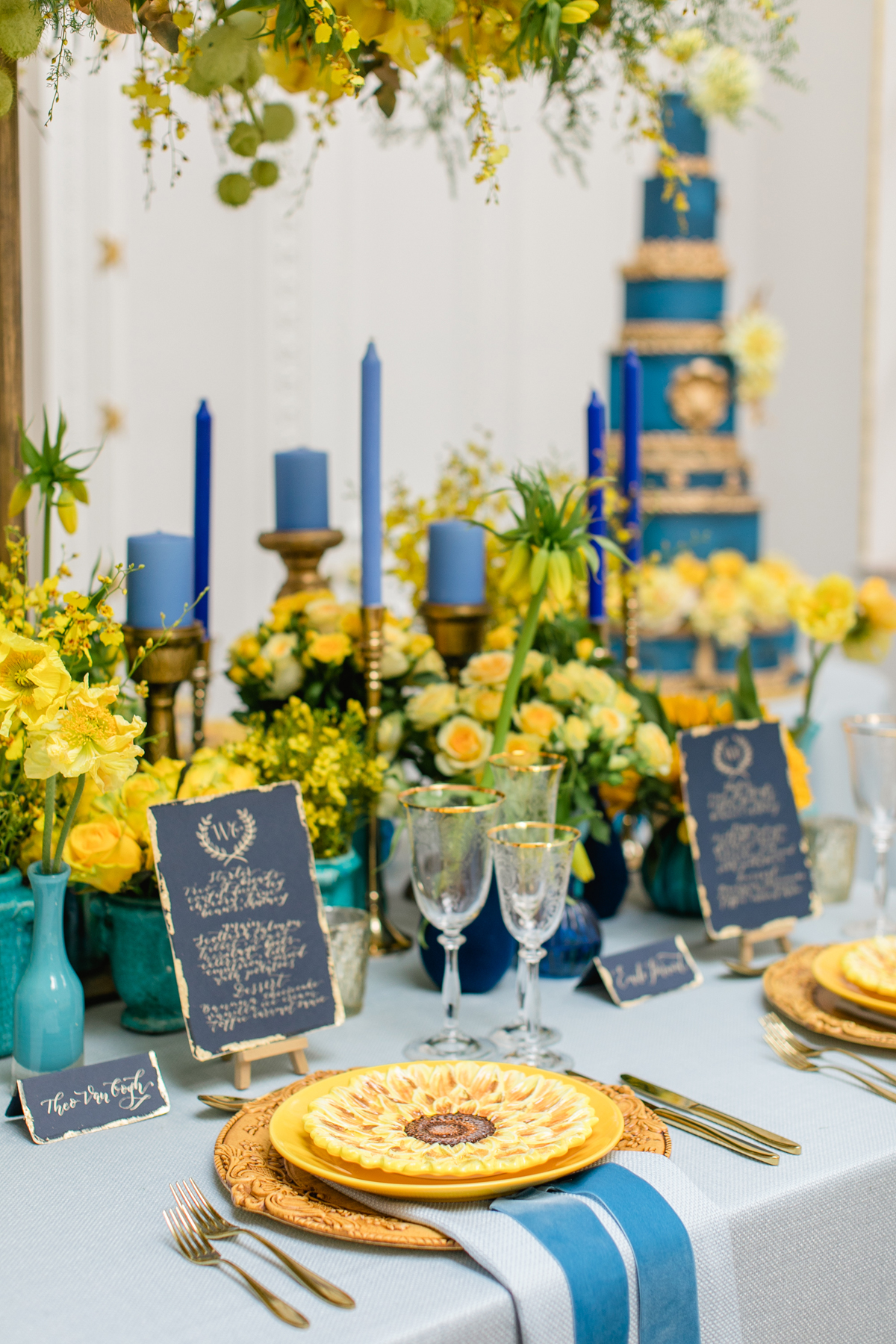 8 Opulent yellow wedding ideas Van Gogh inspired