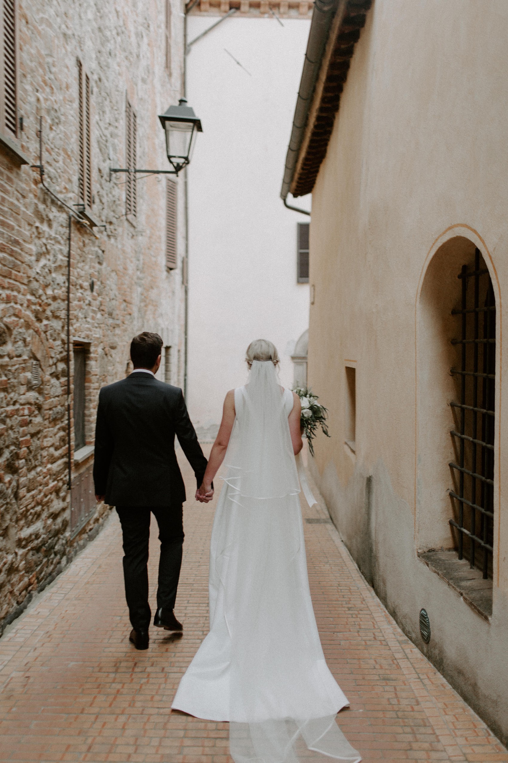 Jesus Peiro bride authentic Italian wedding 27 - Jesus Peiro Elegance for a Black Tie Italian Wedding In The Umbrian Hills Jesus Peiro bride authentic Italian wedding 27