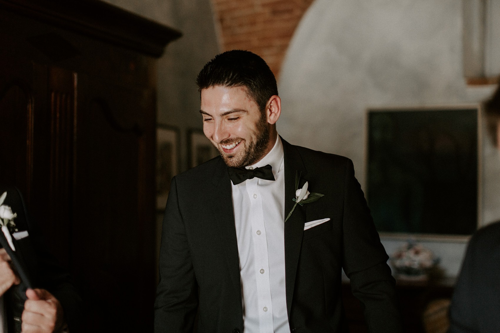 Jesus Peiro bride authentic Italian wedding 7 - Jesus Peiro Elegance for a Black Tie Italian Wedding In The Umbrian Hills Jesus Peiro bride authentic Italian wedding 7