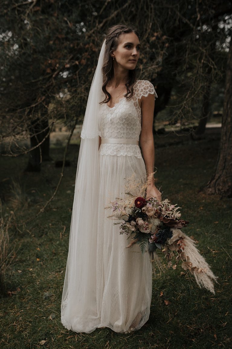 A Kate Beaumont Dress + Dried Flower Bouquet for an Anglo-Polish Autumn ...