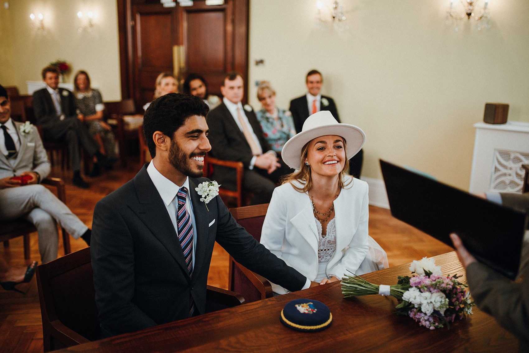 11 Bride in trousers fedora