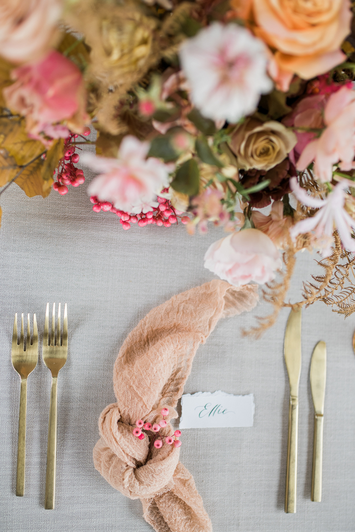 27 Elegant Autumn Wedding Flowers Decor Inspiration