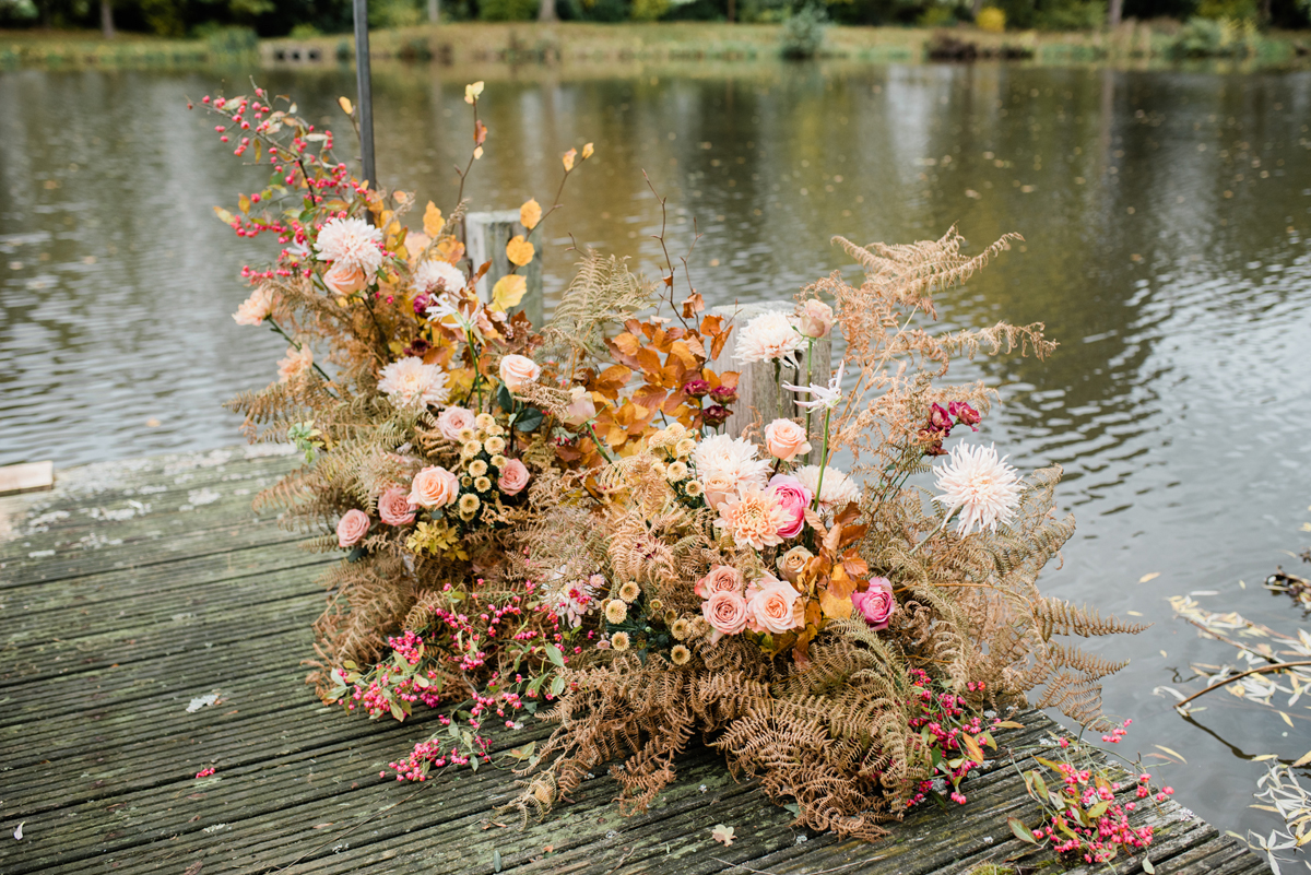 51 Elegant Autumn Wedding Flowers Decor Inspiration
