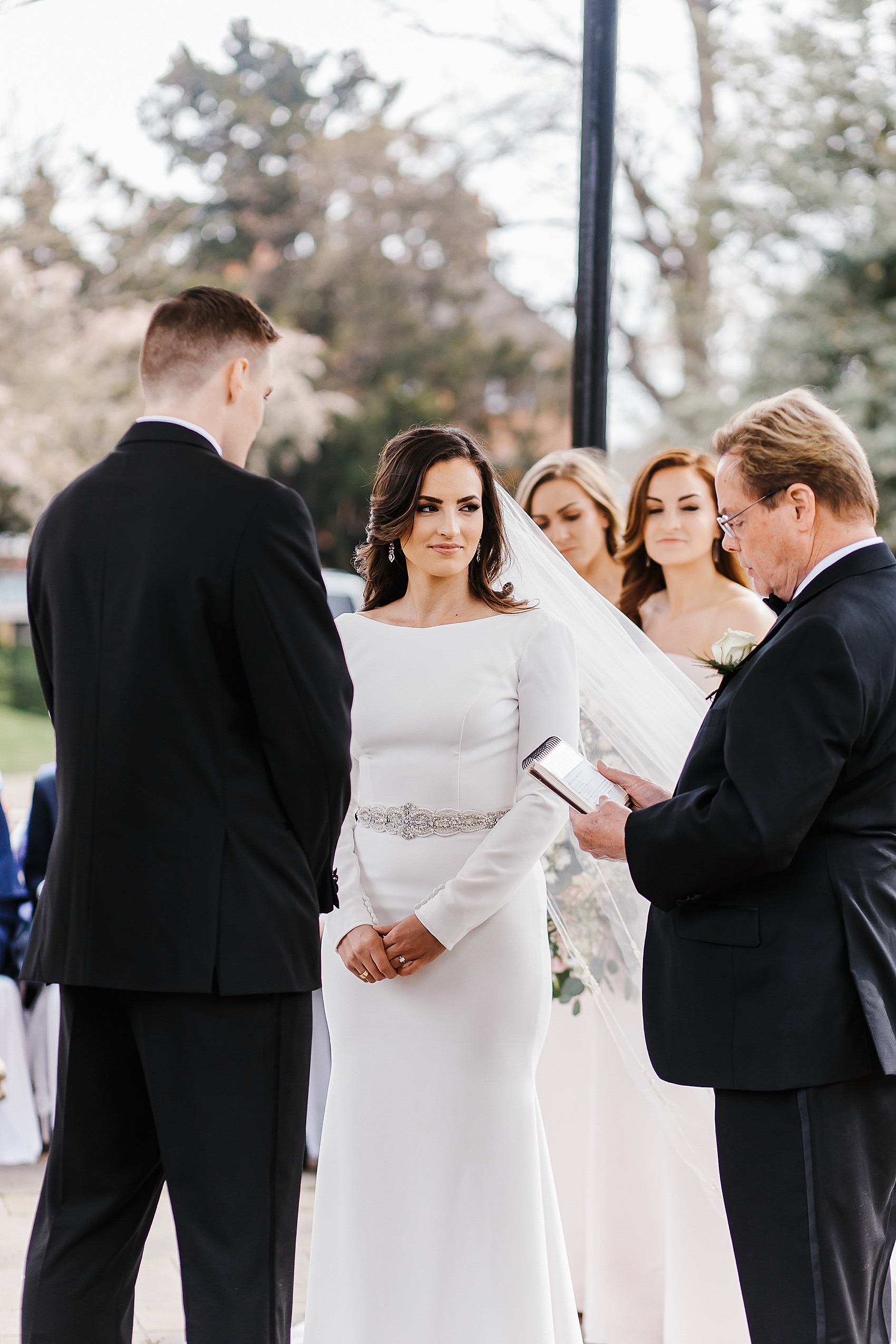 Black tie stylish castle wedding 12 - Black Tie + Blush For A Glamorous Wedding in a Historic Castle Setting Black tie stylish castle wedding 12
