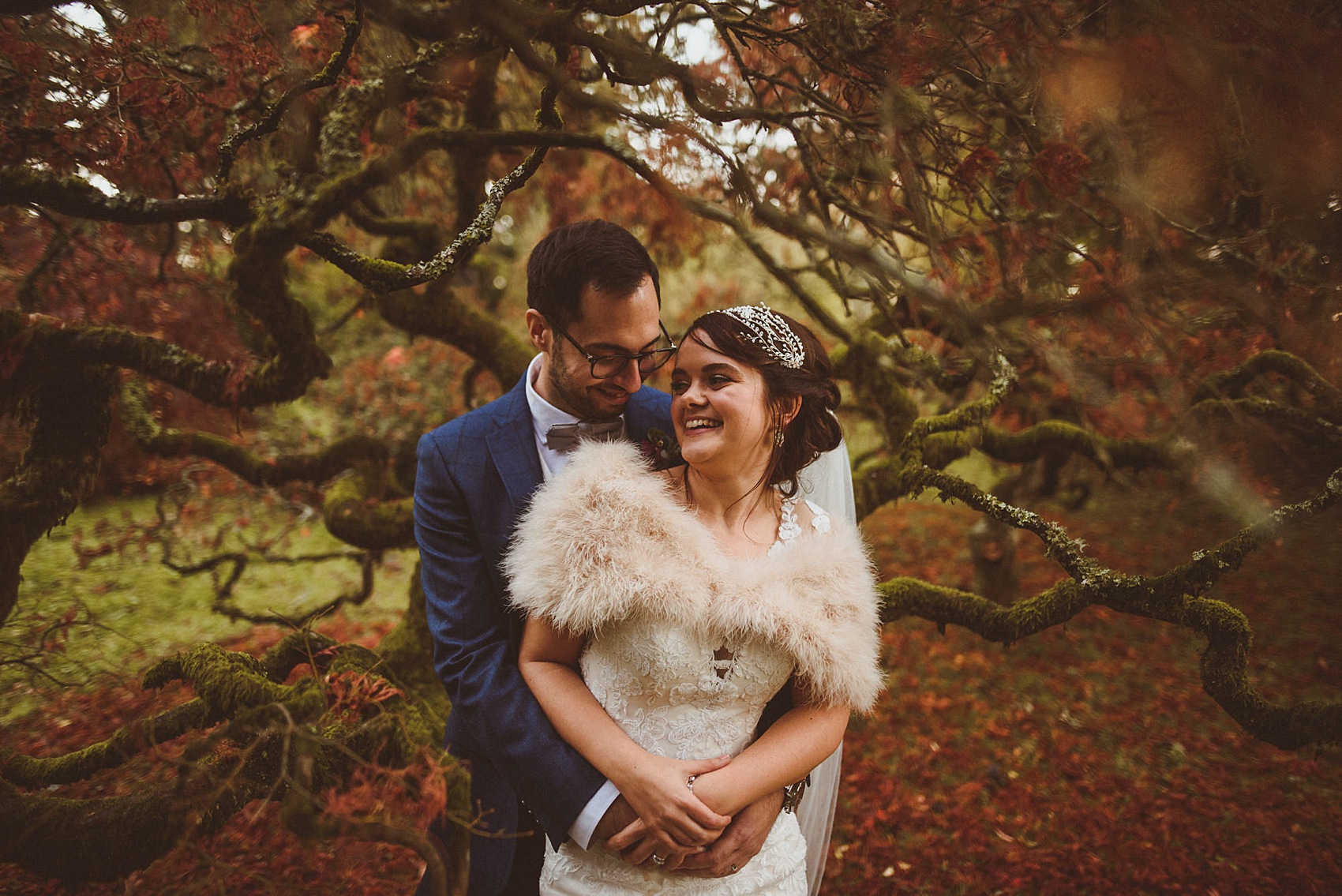 Cosy Autumn country house wedding 42