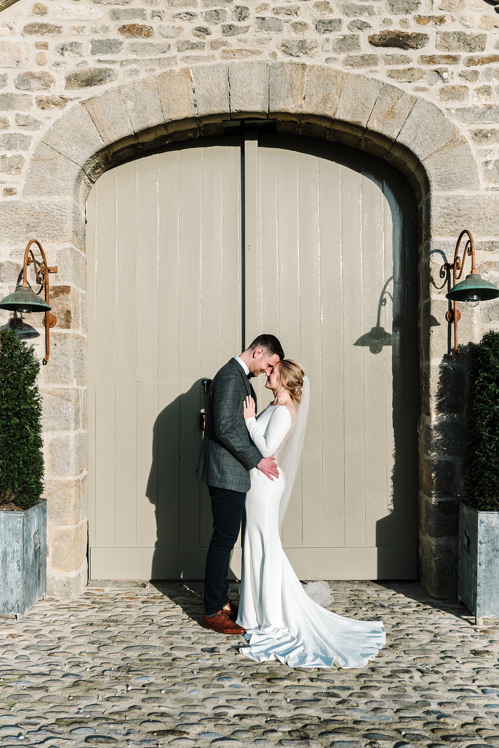 Justin Alexander bride winter barn wedding 36