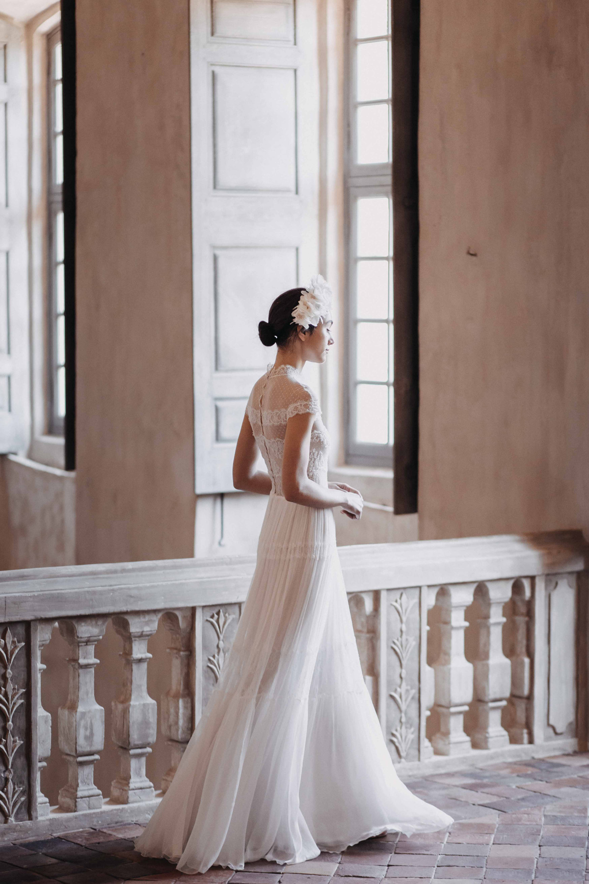 Divine Atelier Uma dress atm 2 - Divine Atelier: Modern, Contemporary, Bohemian Bridal Fashion Divine Atelier Uma dress atm 2