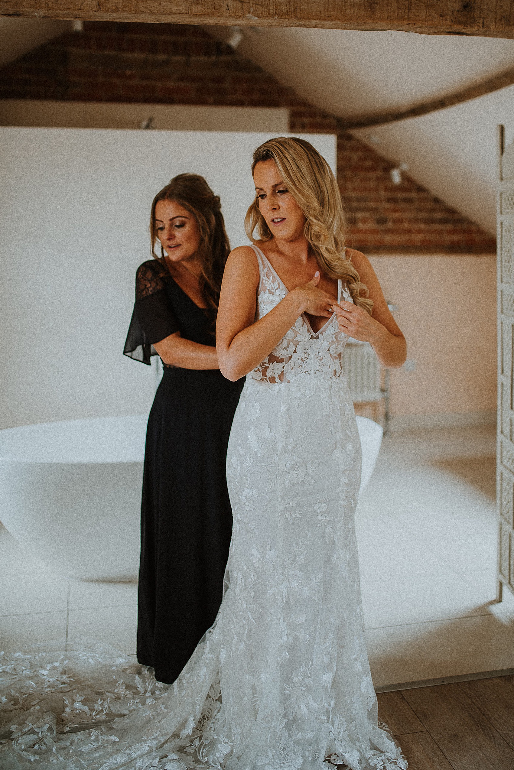 Made With Love Dress Barn Wedding  - A Made With Love Lace Dress for a Laid Back & Glamorous Australian Inspired Barn Wedding