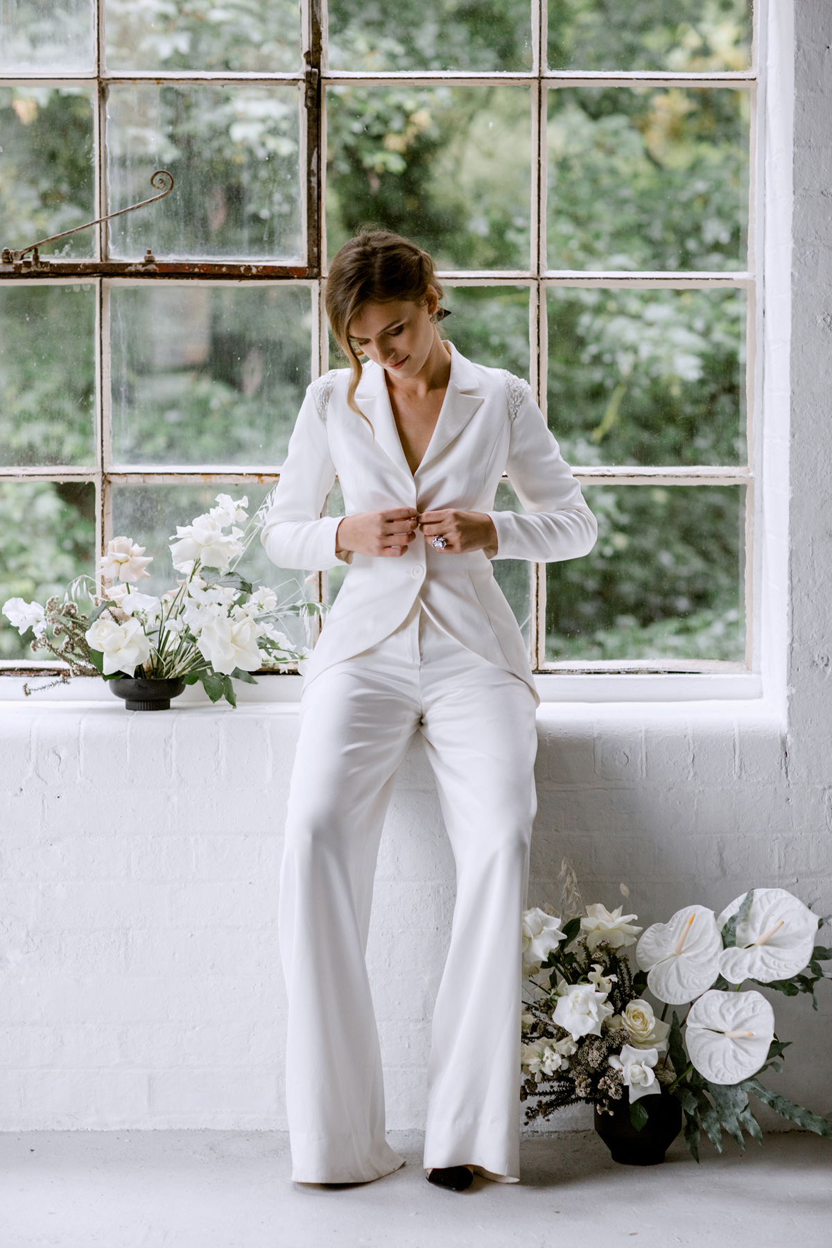 Modern white wedding 193