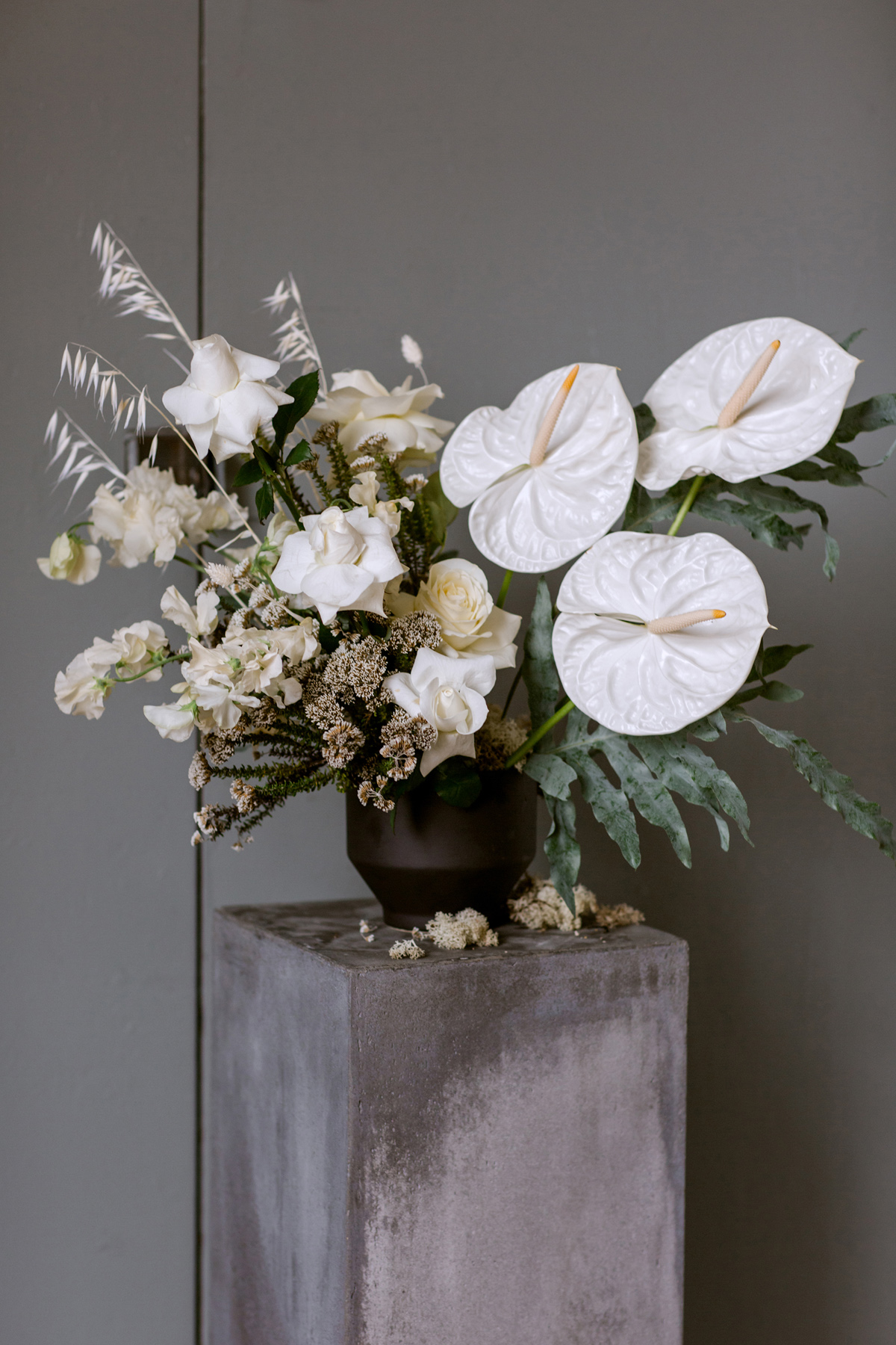 Modern white wedding 82