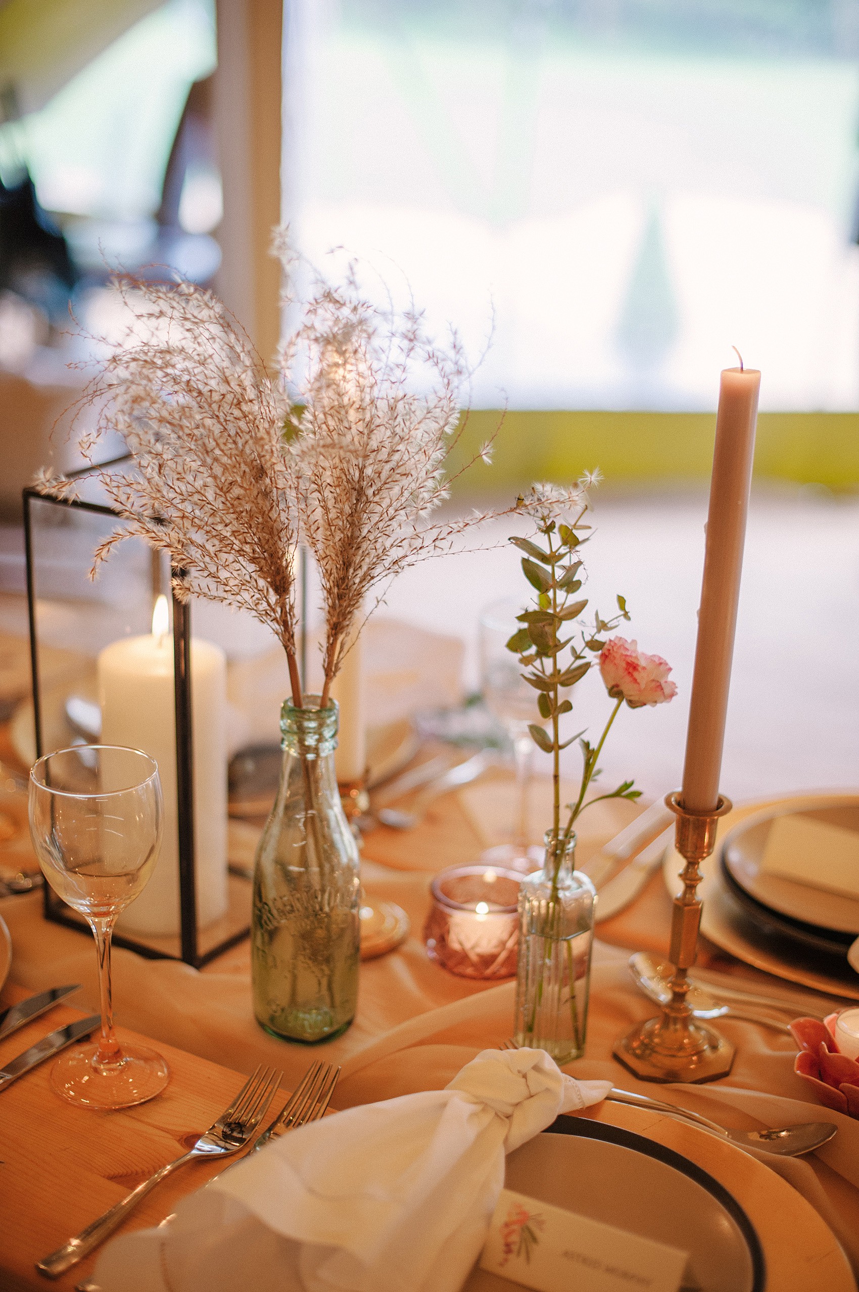 23 Boho tipi bride wedding inspiration 1