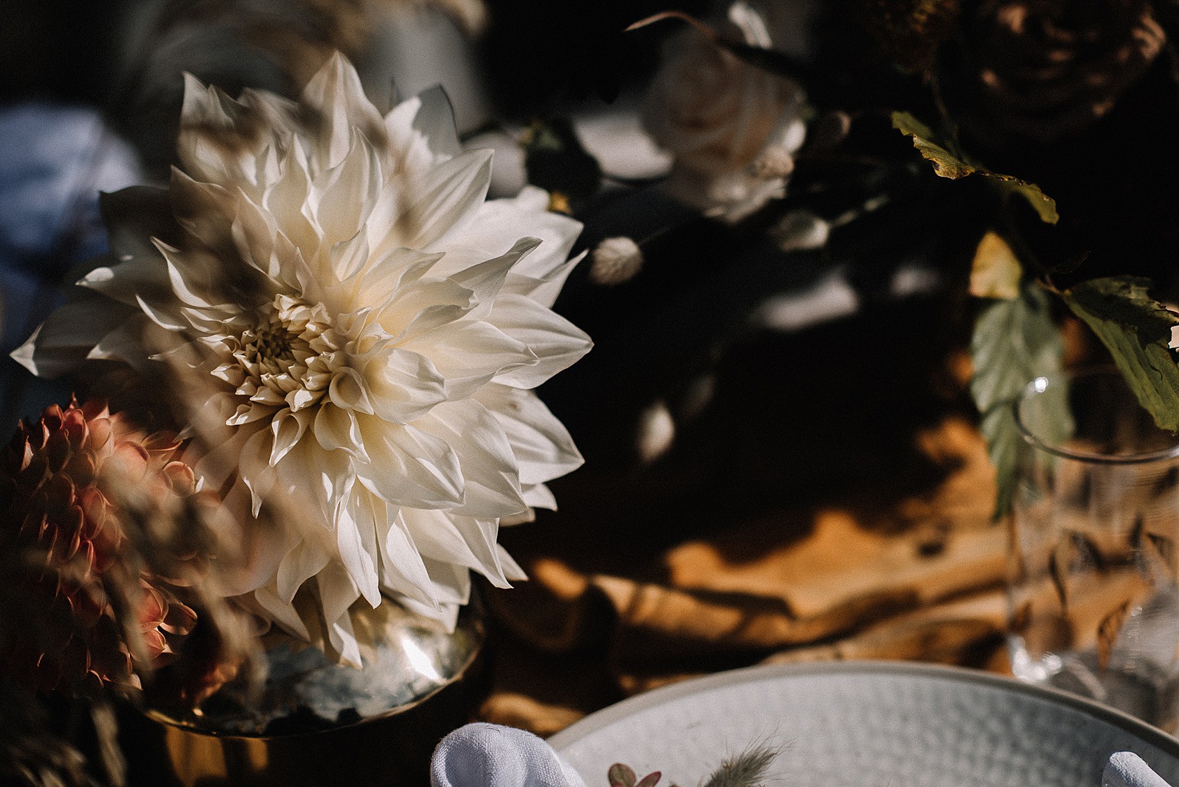 3 Autumn at Hereford wedding venue Lyde Court 1