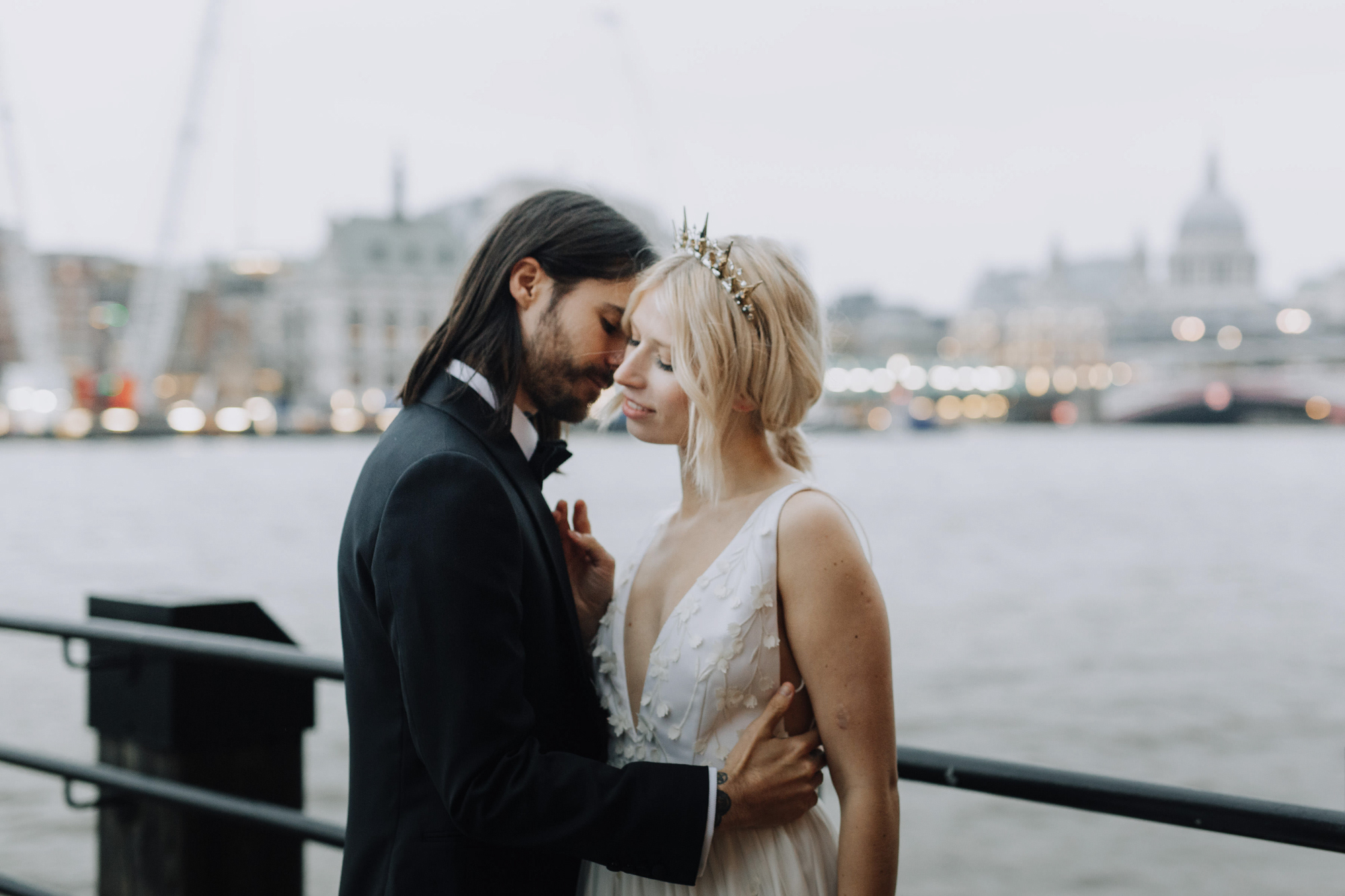Modern, Contemporary Bridal Elegance with Alexander Grecco, Tilly Thomas Lux and Californian Boho Vibes 7 Anemone OXO 180