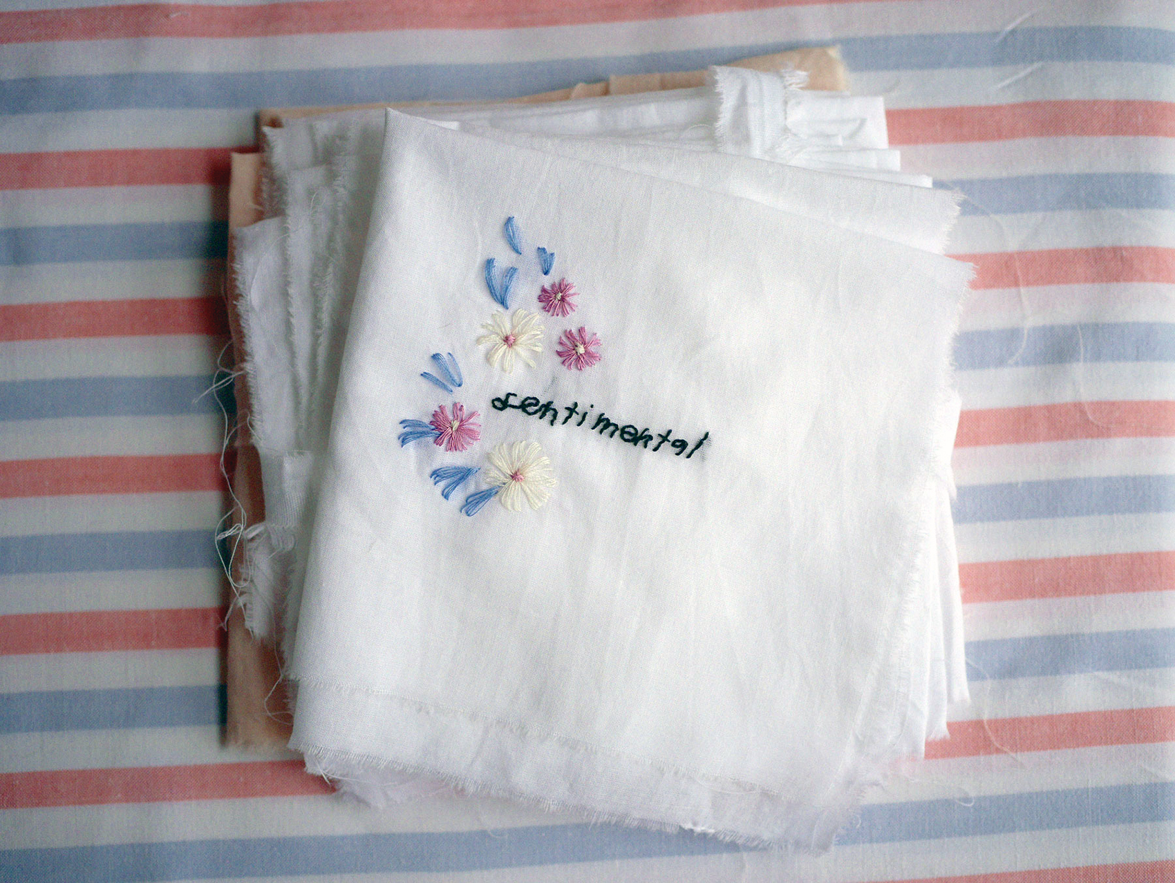 Ink Thimble floral handkerchief making