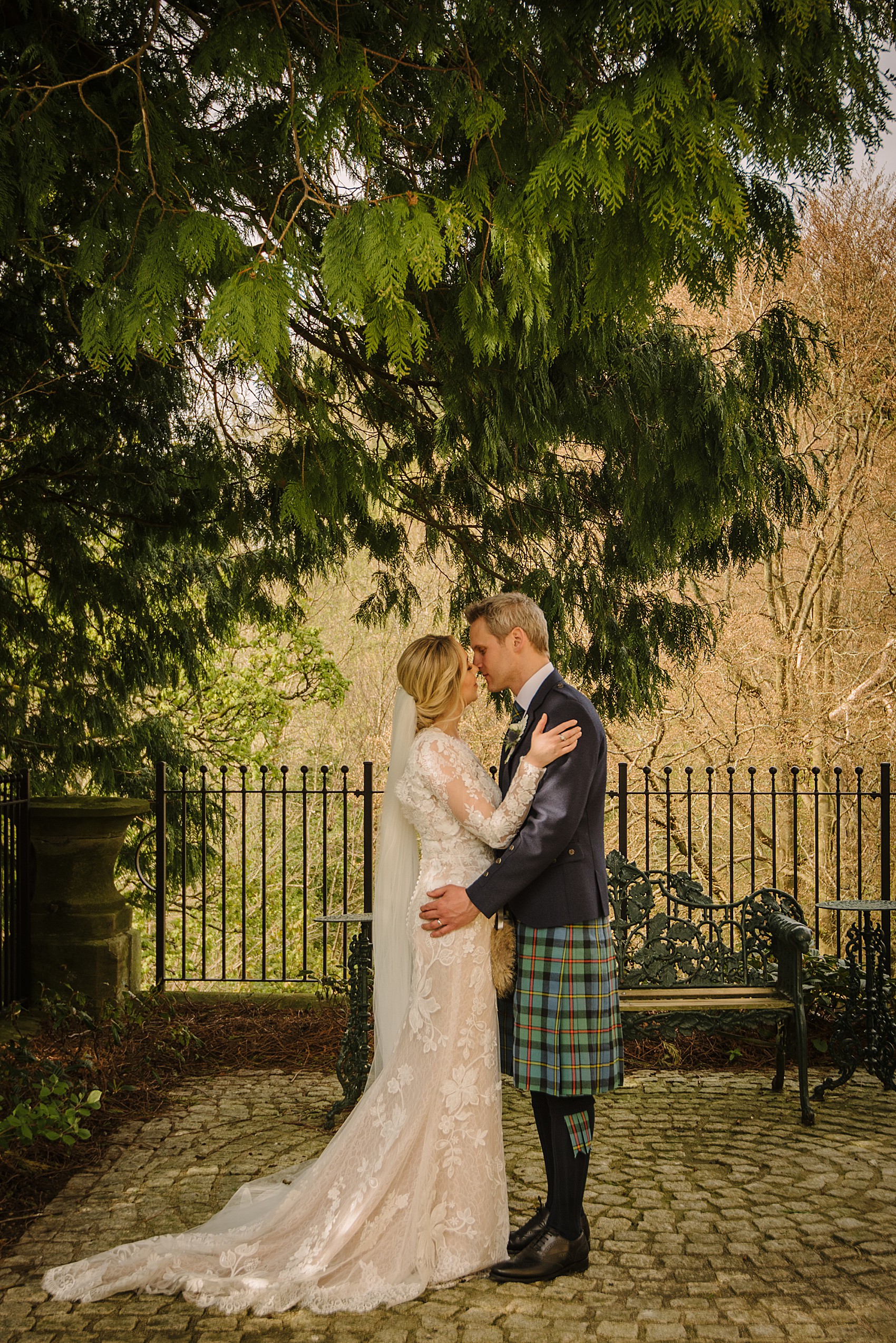 Pronovias bride Scottish wedding 28