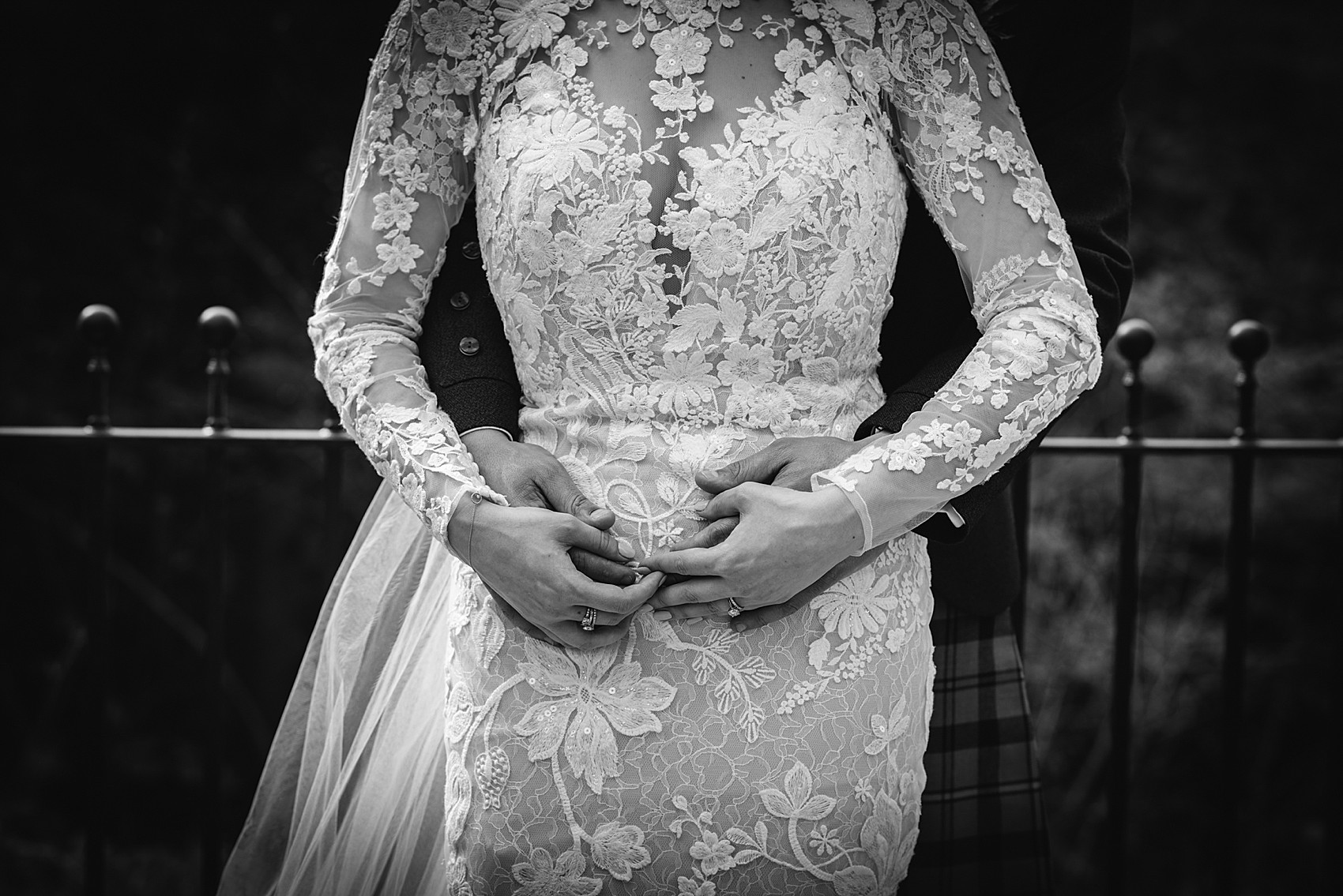 Pronovias bride Scottish wedding 30
