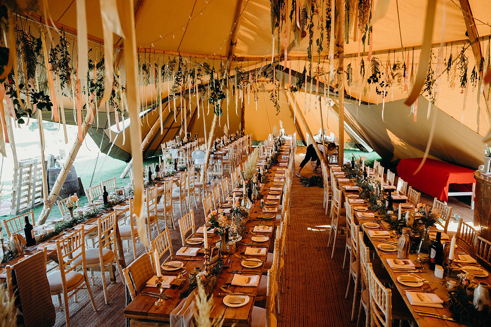 11 Hermione de Paula bride tipi wedding