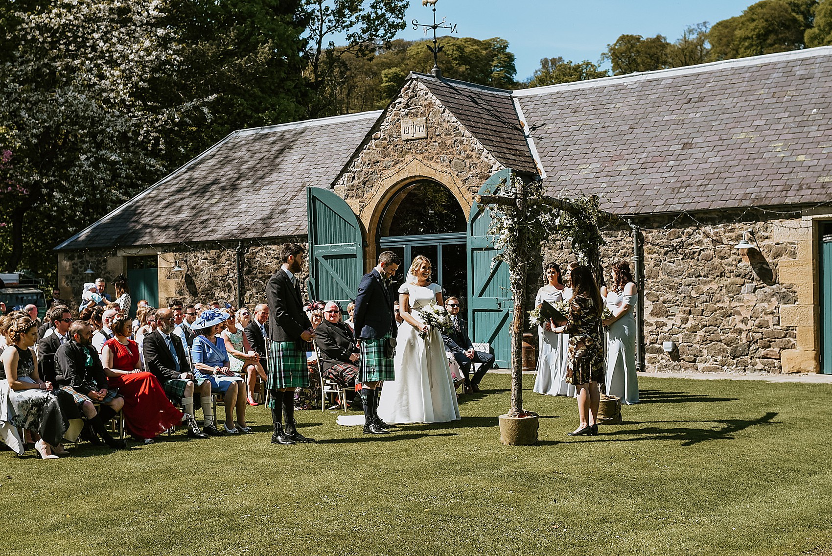 13 Karen Willis Holmes Barn Inchyra Wedding