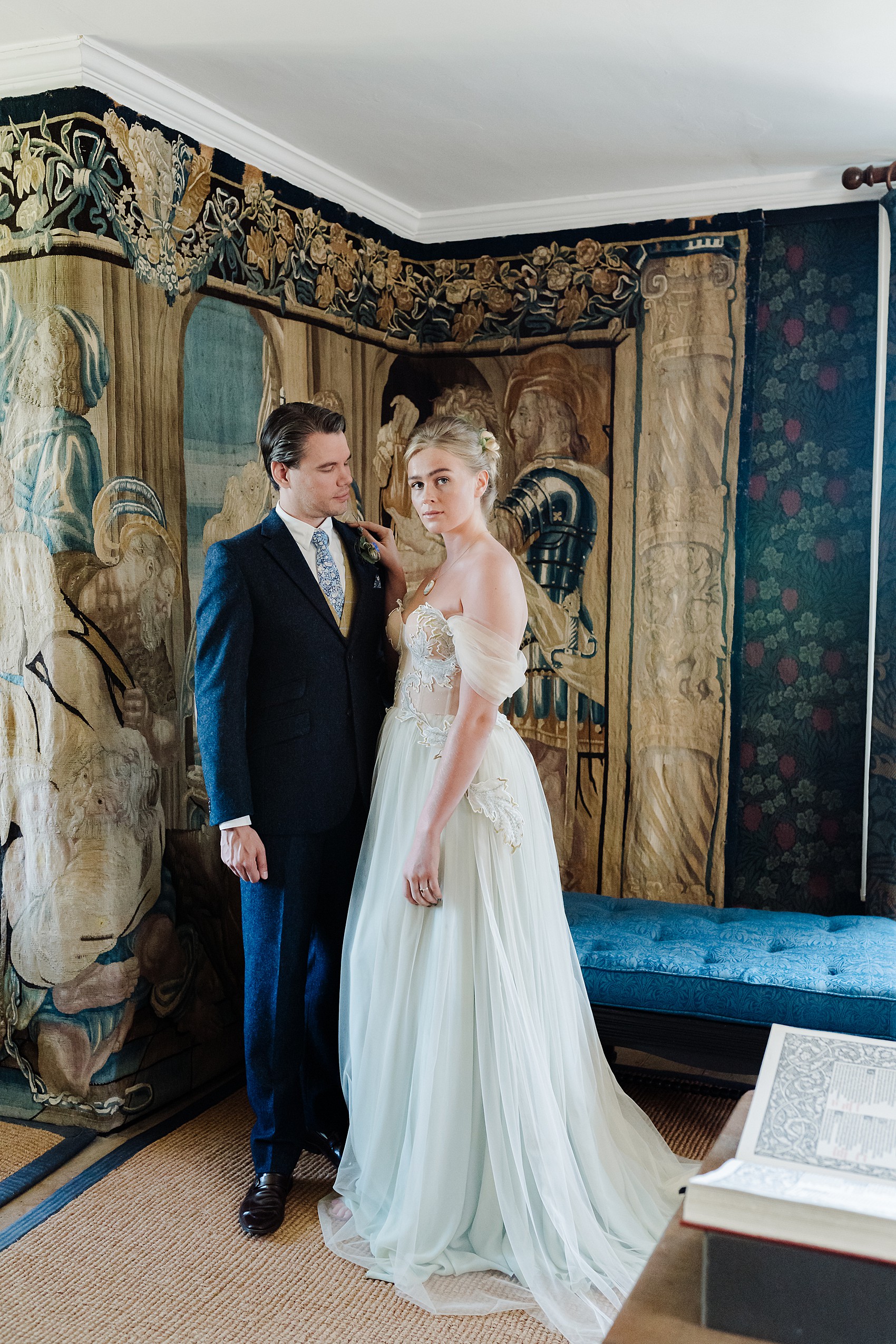 15 William Morris inspired wedding editorial