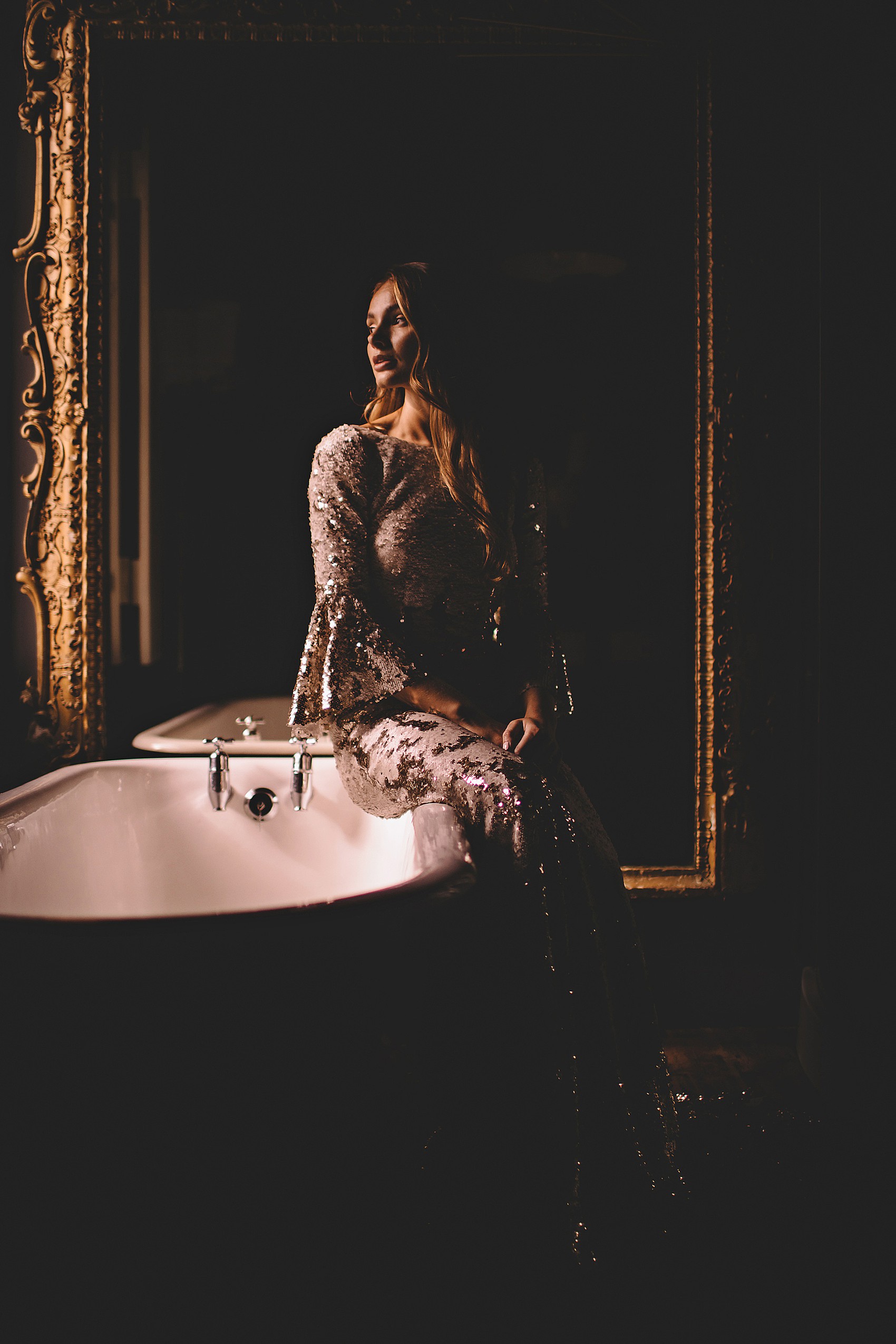 16 Dark Romantic Bridal Style Cornish Coast 1
